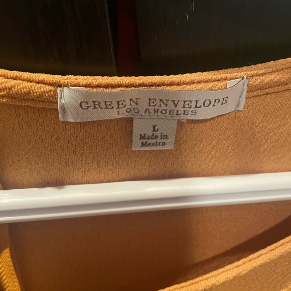 Elegant Autumn Top - Picture 2 of 2